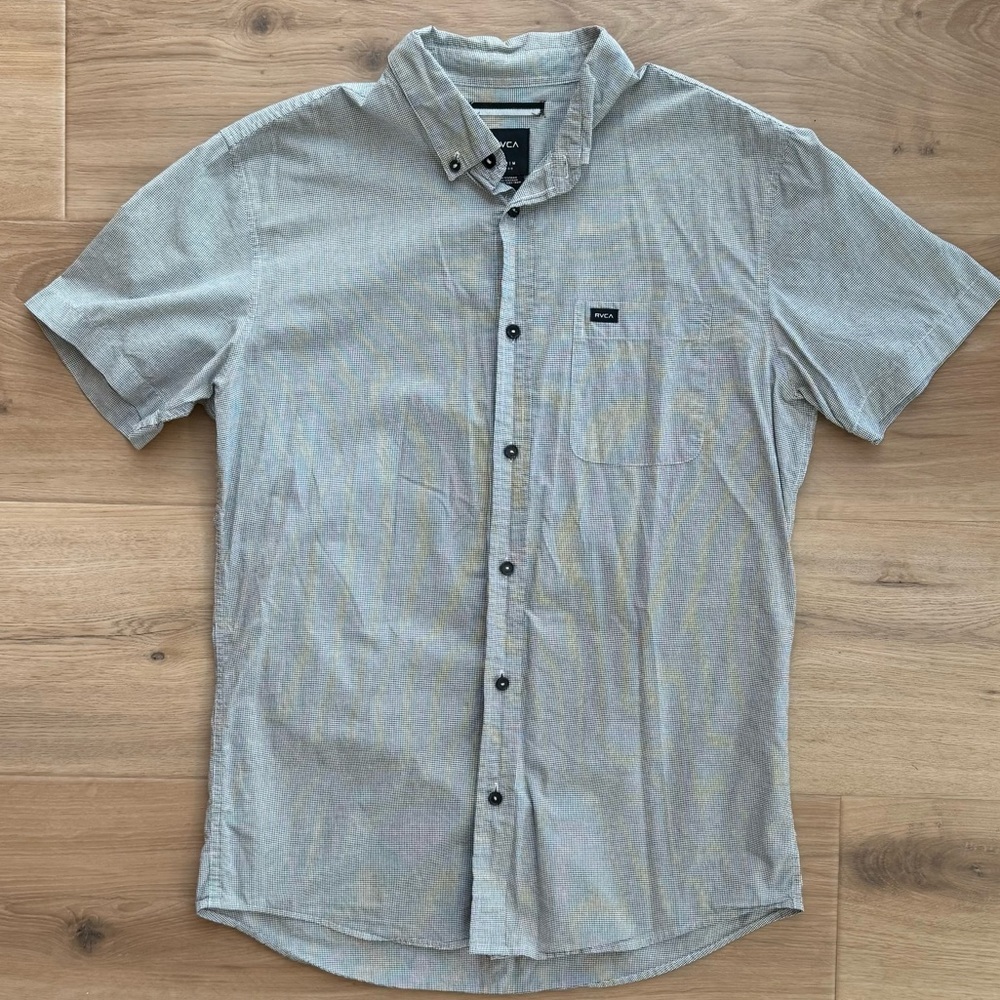 RVCA Light Gray Button Down Shirt Slim Fit Size M